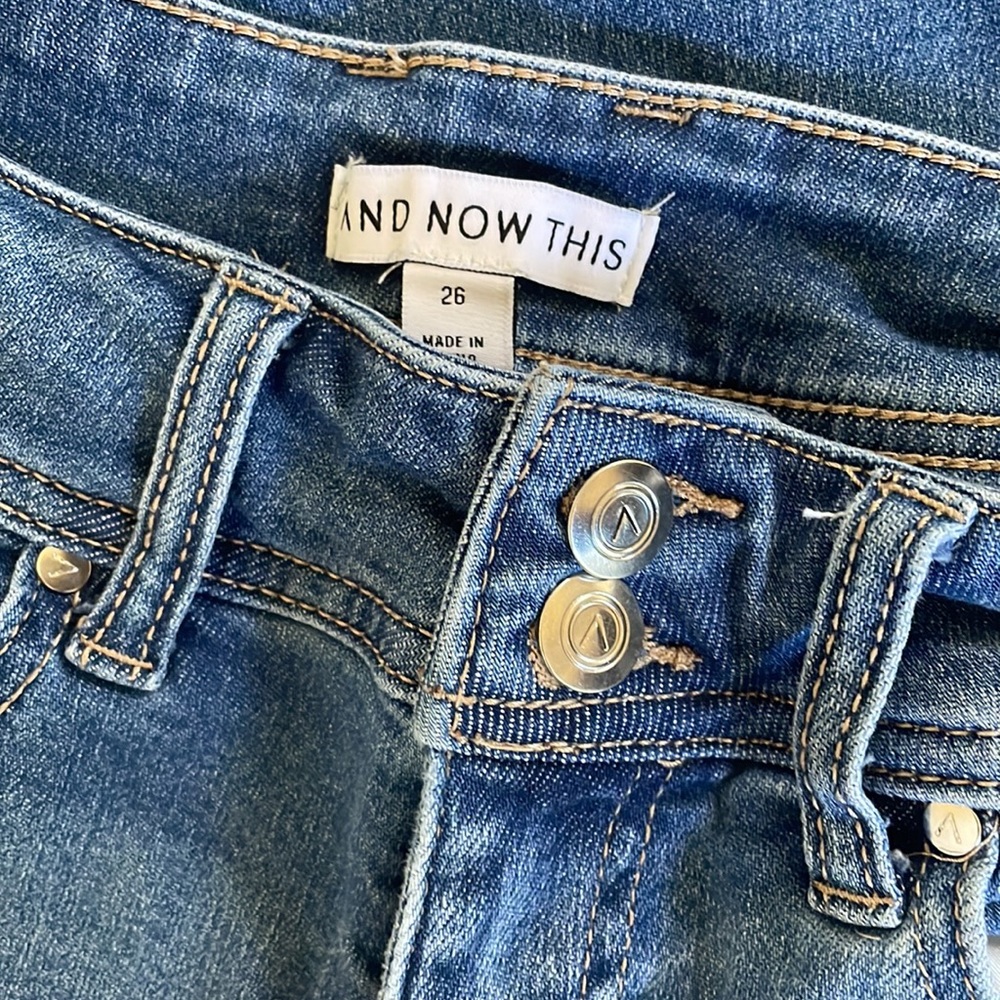 And Now This Jeans size 26 Stretch - Picture 3 of 6